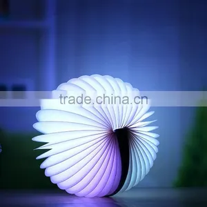 UCHOME Round PU Cover Rechargeable Table Lamp Book-Shaped Folding Bedside Lamp thumbnail-2