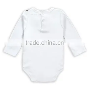 Wholesale 100% Cotton Baby Boy Romper White Baby Bodysuit Fake 2 Pieces Winter Long Sleeve Jumpsuit thumbnail-2
