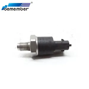 OE Member Common Rail Fuel Pressure Sensor 0281002405 05072726AA 42567918 500372234 for Iveco thumbnail-3