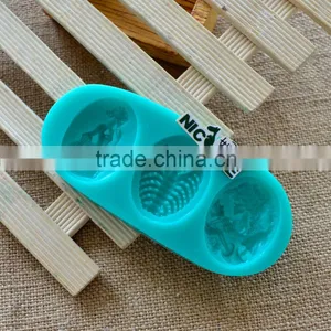 F1014 Fondant Decorating Molds Silicone Skull Scary Cake Tools Easy Demold thumbnail-1