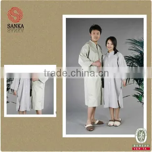 Disposable Bathrobe thumbnail-1