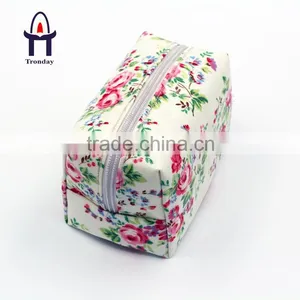 Coated Non-woven Fabrics With Flower Printing Cosmetic Bag, Waterproof Make up Bag thumbnail-3