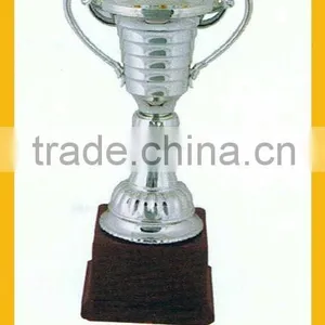 Plastic Trophy/HB4065 thumbnail-1