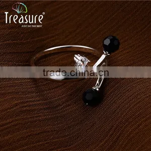 China Jewelry Wholesale Men's Ring 925 Silver Ring Unique Jewelry thumbnail-3