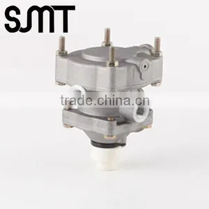 Truck Trailer Control Valve 9730024020 9730024090 9730020000 100-3522010 KAMAZ PARTS thumbnail-2