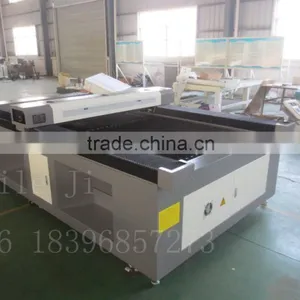 Express China CNC Co2 Laser Wood Cutting Machine Price Jinan Donglian thumbnail-3