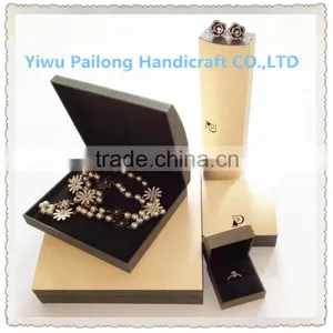 Professional Customied Logo Plastic Jewelry Box thumbnail-5