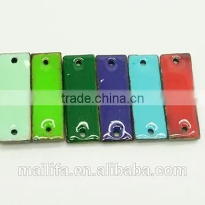 Fancy 2 Holes Square Oil Enameling Red, Blue, Purple, Green, Cyan Coconut Shell Button thumbnail-3