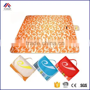 Waterproof Outdoor Picnic Blanket Beach Mat thumbnail-1