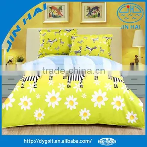 Micro Fiber Flower Printed Bedsheets for Home thumbnail-1