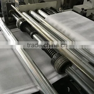 Automatic Non Woven Fabric Ultrasonic Embossing Roll to Sheets Cutting Machine thumbnail-4