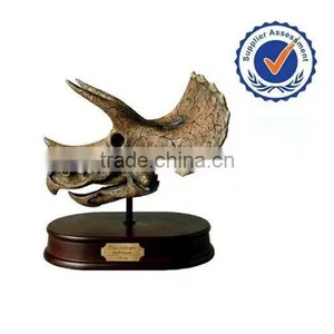 New Product Custom Dinosaur Triceratops Skull Resin 3D Animal Head Decoration thumbnail-1