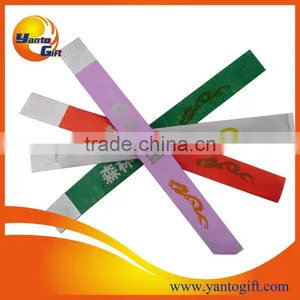 Recycled Club Tyvek Wristband With Custom Logo Printing thumbnail-1