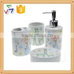 Beautiful Ceramic Bath Accessory thumbnail-1