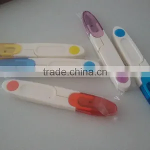 Scissors thumbnail-1