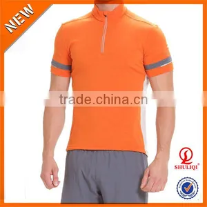 OEM Cool Dry Sportswear for Men Tops Running Wear With Pocket thumbnail-3