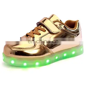 Factory Wholesale New Design Shining Mirror Finish PU Leather Children Kids LED Shoes Sneakers Footwear thumbnail-6