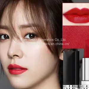 Moisturizing and Matte Lipstick thumbnail-1