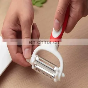 High Quality Plastic Handle Three Blade Peeler thumbnail-4