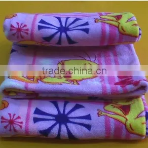 Printed Coral Fleece Blanket thumbnail-1