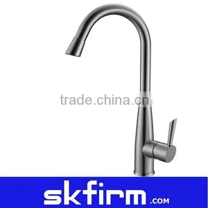 Brushed Nickel Water Tap Types With Spring Pull Out and Dual Spray thumbnail-1