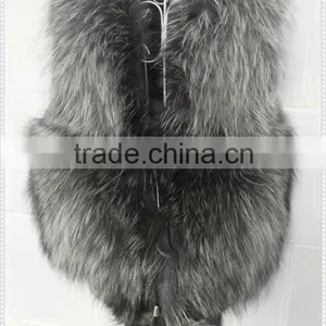 Nice Look Outdoor Fake Fur Vest Women Faux Fur Vest thumbnail-3