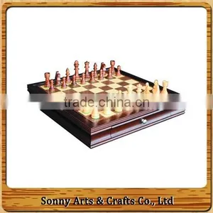 Top Grade Wooden Theme Chess Set thumbnail-1
