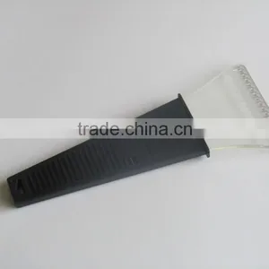 Custom Made Good Quality Plastic Ice Scraper for Car Cleaning thumbnail-2