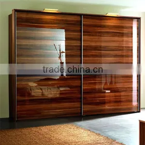 Cheaper Price for High Gloss UV Painted MDF/high Glossy UV Coated MDF/UV MDF Panel thumbnail-1