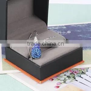 Up-to-date Graceful Two Color Shinning CZ Diamonds Earrings More Attractive thumbnail-6