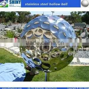 Garden Metal Hollow Ball thumbnail-1