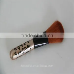 DANIWER Goat Hair Powder Make up Brush thumbnail-3
