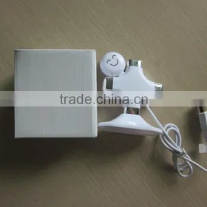 Smiling Face USB Hub thumbnail-3
