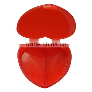 Mini Plastic 2 Comparterment Heart Shaped Pill Box thumbnail-3