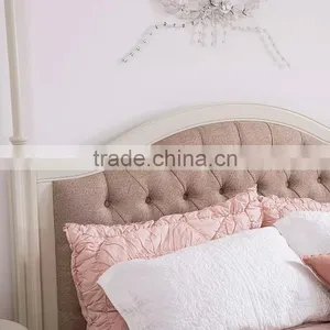 Princess Wonderland Luxury European Style Solid Wood Tufted Bed With Pure White Poster and Canopy BF11-02274e thumbnail-4