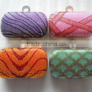 Dense Drilling Rhinestone Evening Clutch Bag thumbnail-1