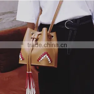 Zm50213b Tassel Bucket Bag Women Single Shoulder Bags thumbnail-1