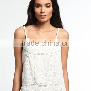 2016 Guangzhou Shandao Hot Selling New Arrivals Sexy Women Spaghetti Strap Embroidered White Lace Summer Top thumbnail-4