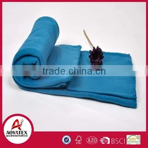 Home Textile 100% Polyester Full Size Wholesale Custom Embossed Fleece Blanket thumbnail-3