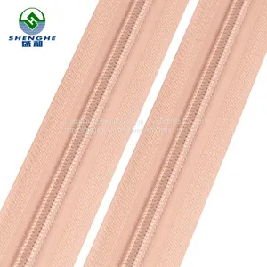 Upscale Travel Suitcase Accessories and Bag Parts Gold Teeth 5 10 Plain Long-shaped Zipper thumbnail-3