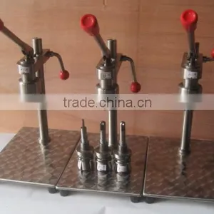 Non Electric Manual Perfume Bottle Capping Machine thumbnail-2