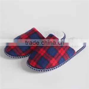 Woman and Man Single-faced Brushed Indoor Slipper thumbnail-5