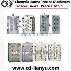 Multi-Cavities Injection Syringe Mould / Mold thumbnail-1