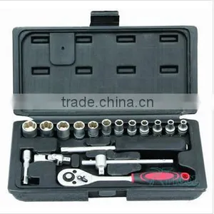 17 Pcs Socket Set /car Repair Tool Kit Hand Tool Kit thumbnail-1