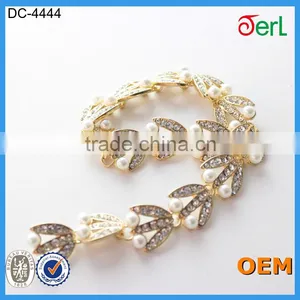 New Style Rhinestone Belly Chain Belt Crystal Diamante With Pearl thumbnail-1
