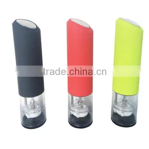 Classical Electric Pepper Mill thumbnail-1