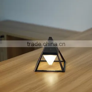 Indoor LED Table Lamp Brighting/bedroom Lamp/LED Desk Lamp thumbnail-5