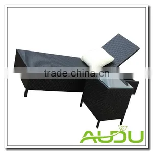 Audu Foldable Wicker Chaise Lounges With Small Side Table thumbnail-4