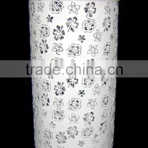Metal Etched Design Laundry Basket With Lid, Decoration Laundry Basket, Portable Laundry Basket, Colored Laundry Basket thumbnail-1