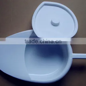 Medical Plastic Fractured Patient Bedpan With Cover thumbnail-1